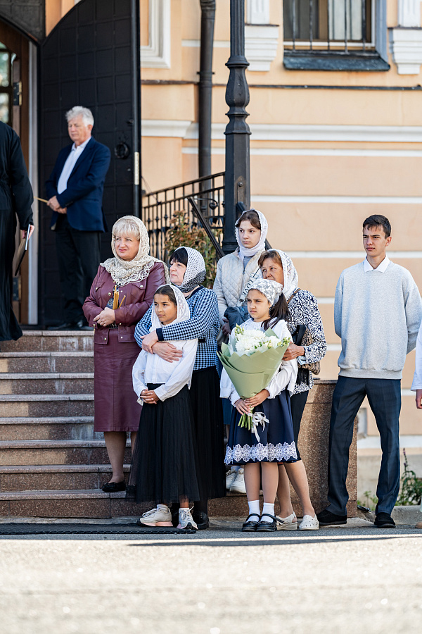 Божественная литургия в соборе Всемилостивого Спаса Вознесенской Давидовой пустыни